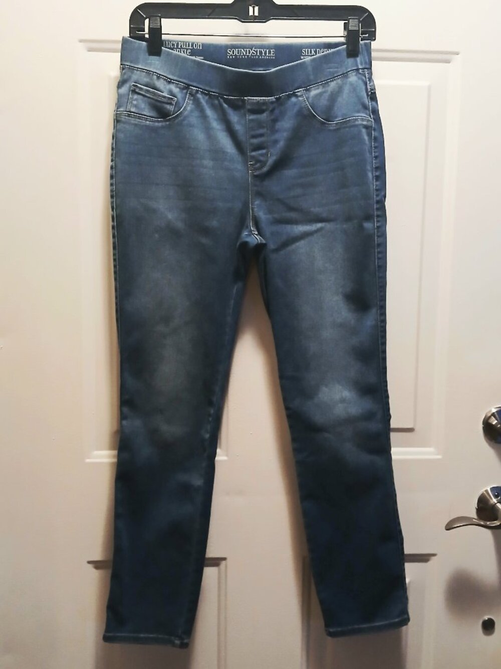 "Lucy" Pull on Ankle Jeggings EUC